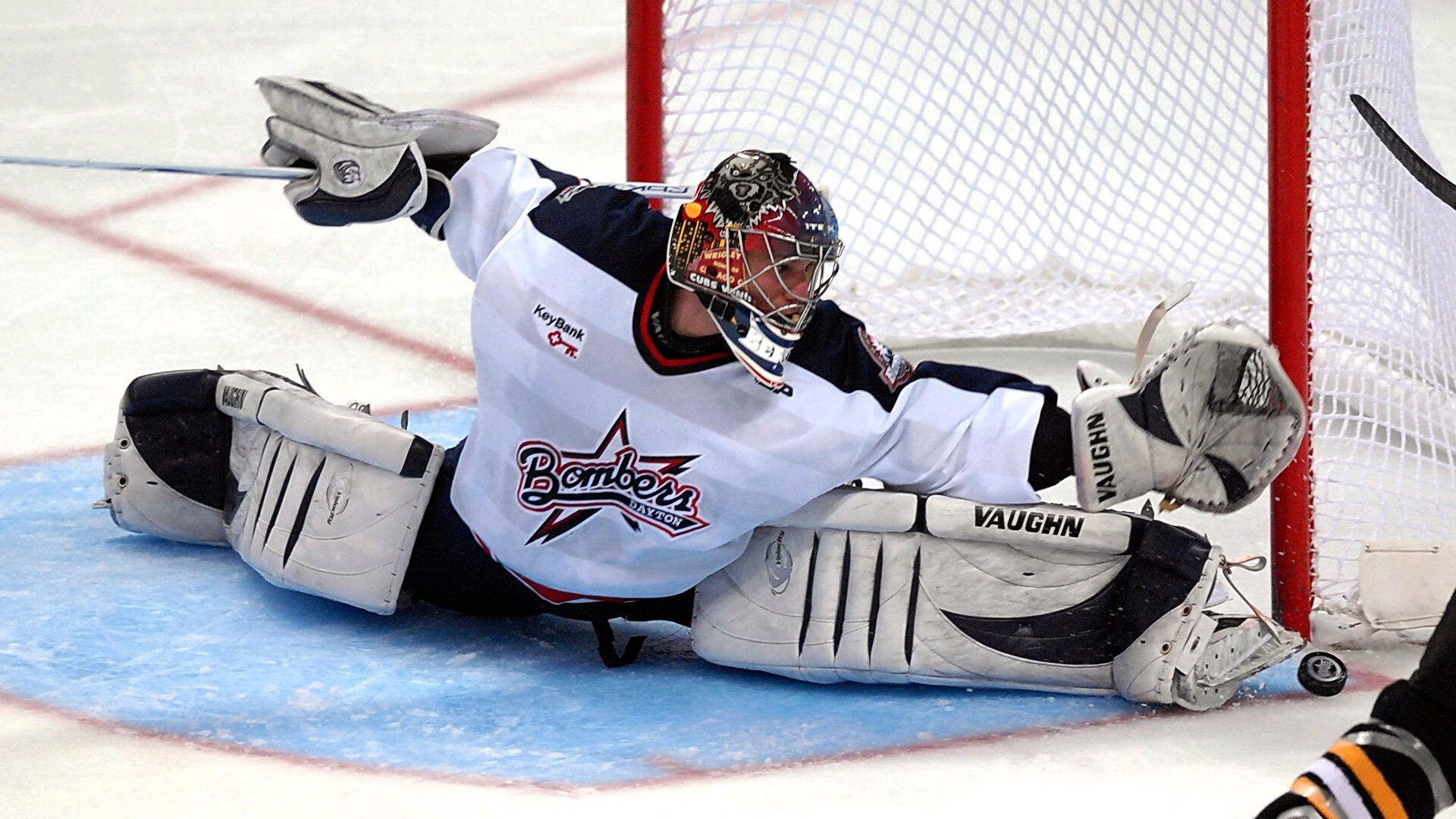 祖巴茨33分钟9分18板3助1断1帽，nba祖巴茨