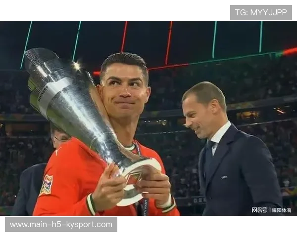 C罗强突造点，胜利点球改写比分，c罗争强好胜
